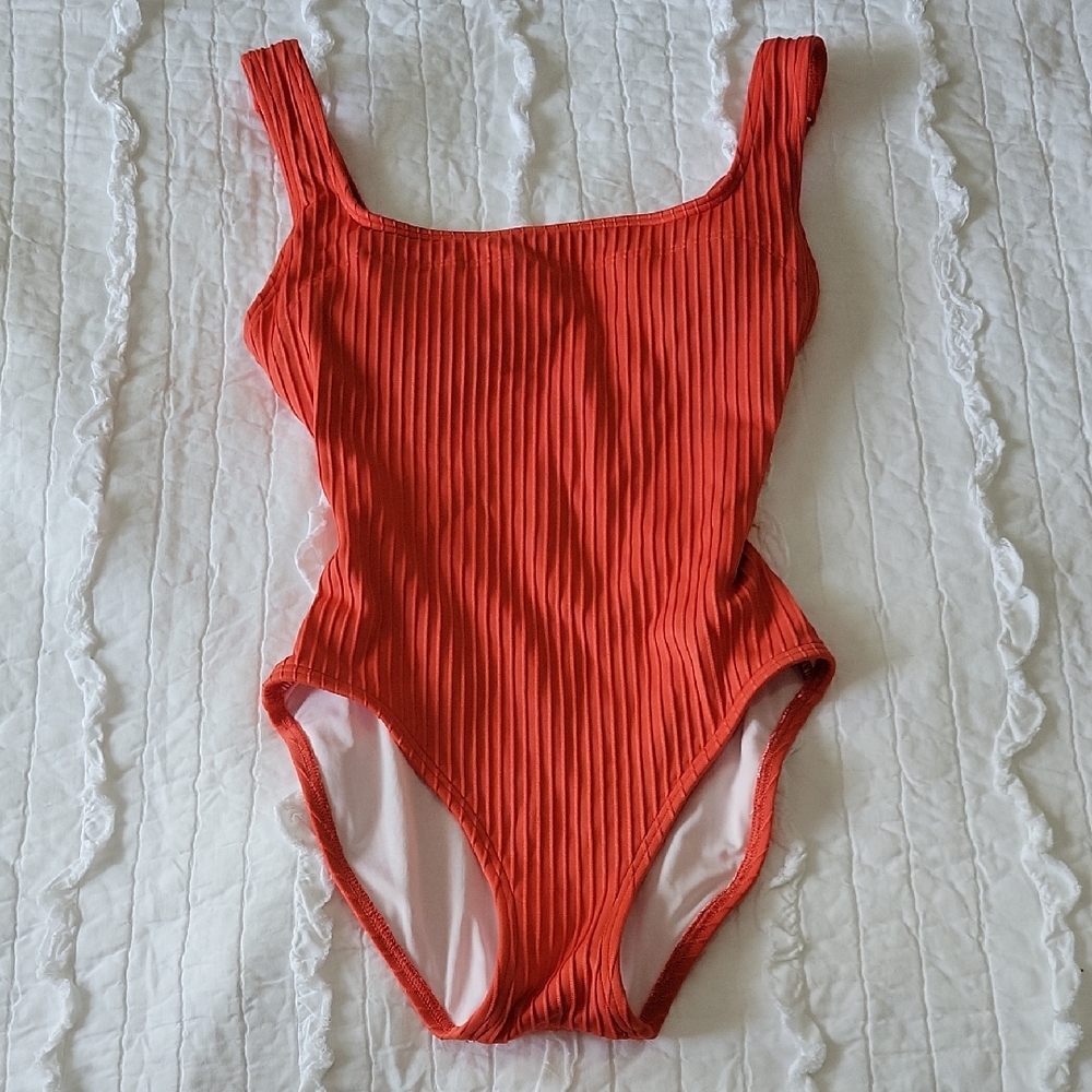 MK Michael Kors Ribbed One Piece Swimsuit Orange 8 Like New Super Slimming